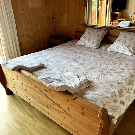 Quiet With Extraordinary View Willa